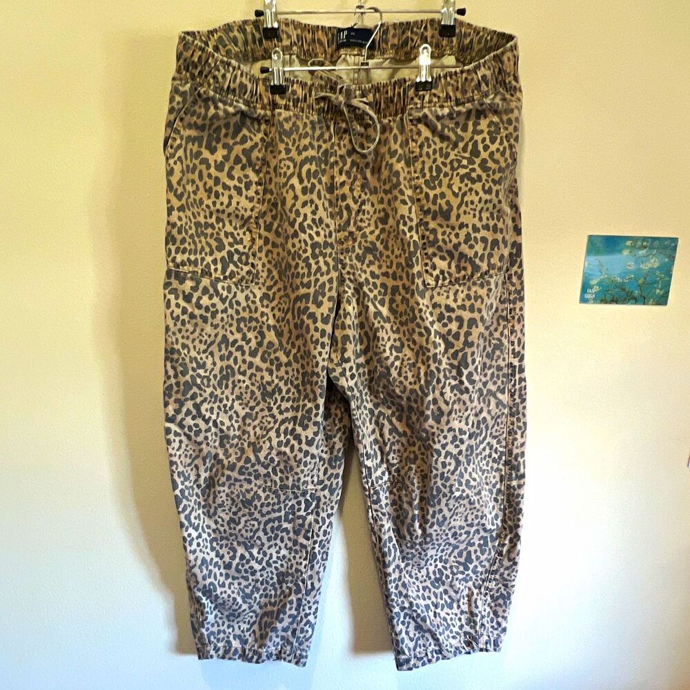 GAP Women’s Pull-On Barrel Pants Leopard Animal Print Drawstring Pockets